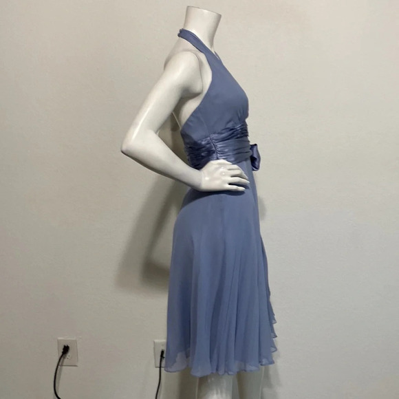 Maggy London "NEW" Blue 100% Silk Twilight Halter Dress Size 6P - Picture 5 of 7